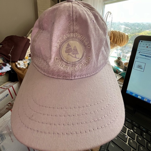 Golf Cap - Picture 1 of 3